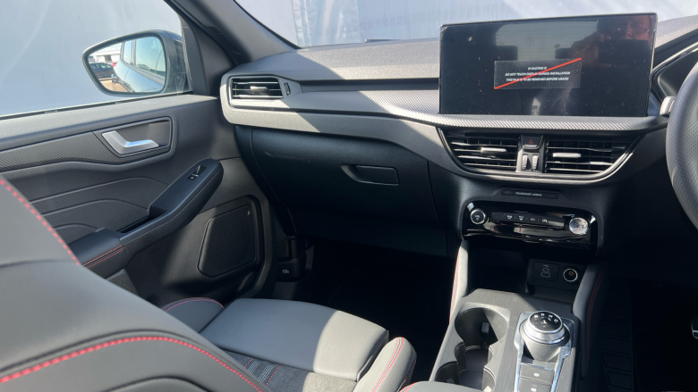 Ford Kuga 2.5 FHEV ST-Line 5dr CVT Hybrid Estate